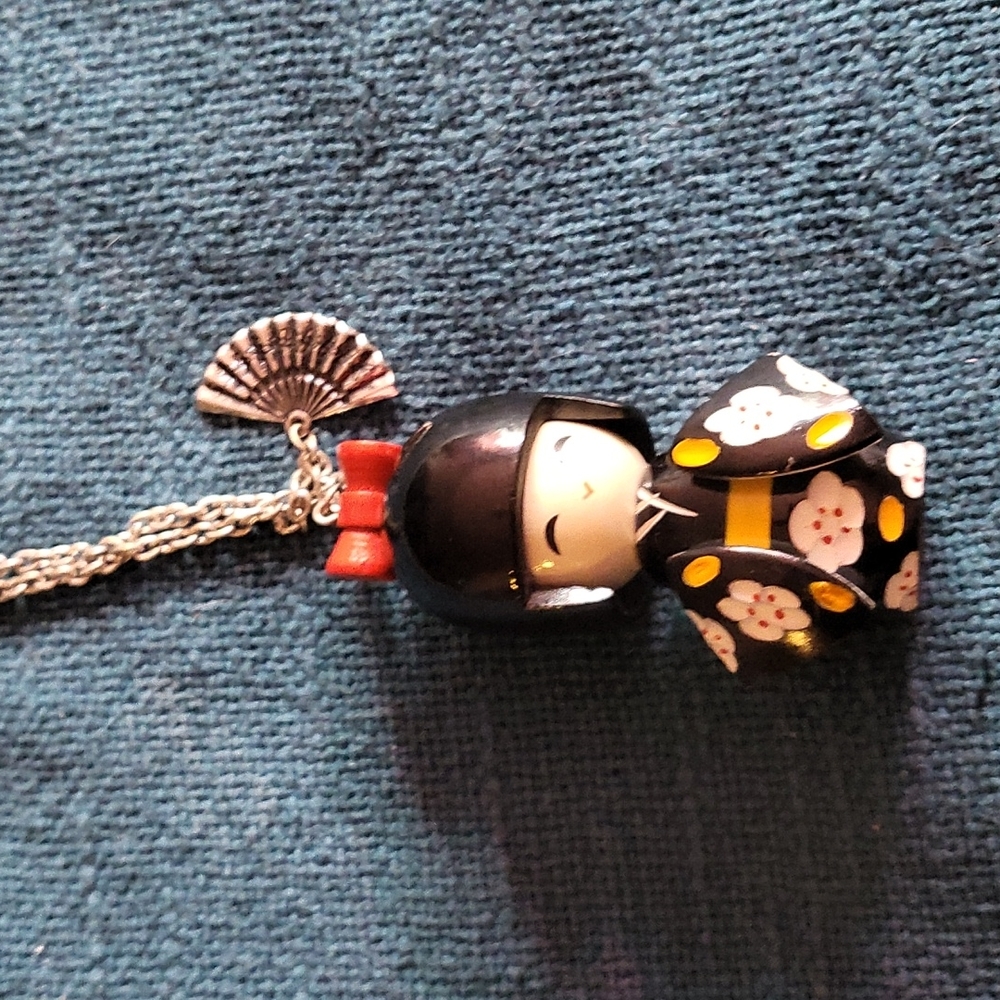 Long Kawaii pendant